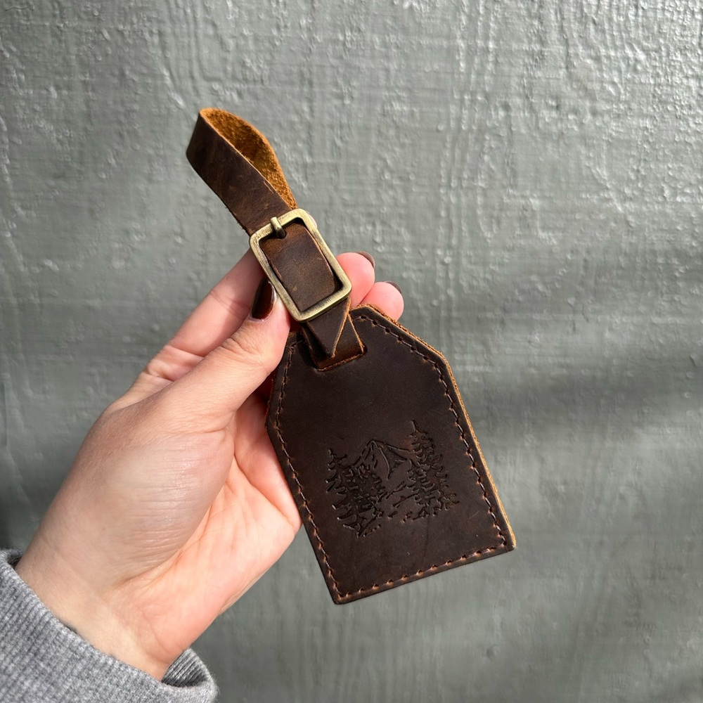 Portland Leather Luggage Tag in Canyon!